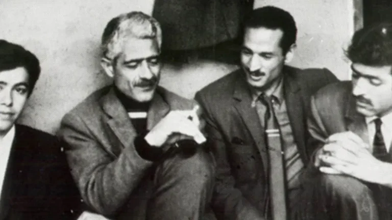 جدال دامنه‌دار میان هواداران و منتقدان پهلوی در بستر روشنفکری؛ سوژه اول جلال آل احمد